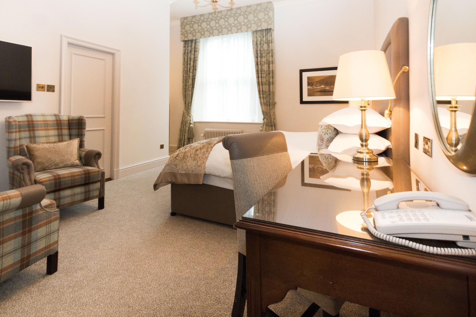 Macdonald Old England & 4* Bowness-on-Windermere